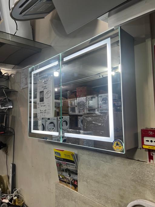 Buy & Sell Birkby Kirklees - Photos for Brand new diamond bathroom cabinet-