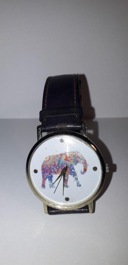 Buy & Sell Page Moss Knowsley - Photos for Ladies/kids gold coloured elephant watch