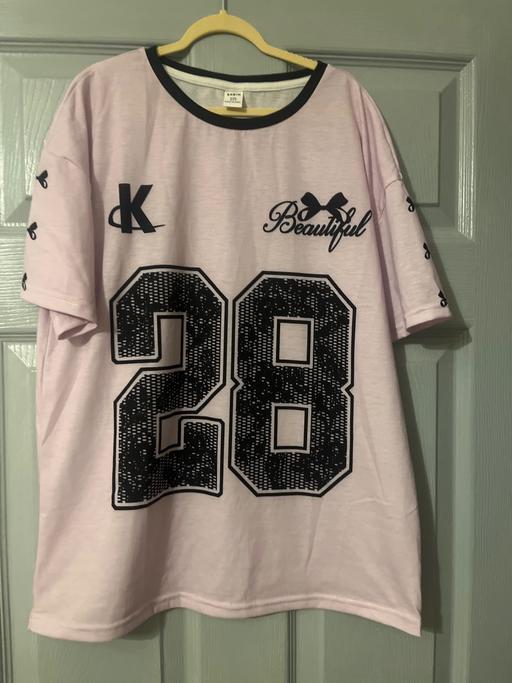 Buy & Sell Conisbrough Doncaster - Photos for Girls beautiful pink tshirt age 11 years
