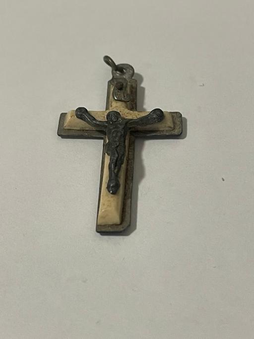 Buy & Sell Enfield Wash Enfield - Photos for Vintage old cross ✝️ pendant