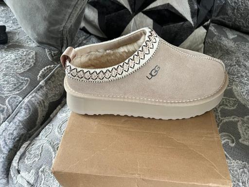 Buy & Sell Cantley Doncaster - Photos for ugg slippers
