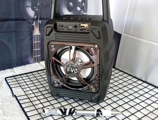 Buy & Sell Colliers Wood South West London - Photos for Portable speaker/small