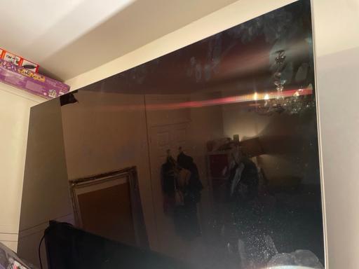 Buy & Sell Stratford East London - Photos for Boxed Samsung Qled 65