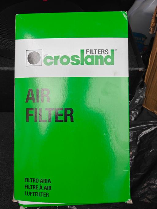 Vehicles Cambridge Heath East London - Photos for Crosland Air Filter 502441988