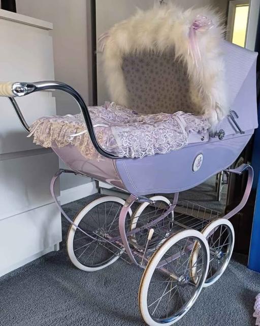 Buy & Sell Blacon Cheshire West and Chester - Photos for Silver Cross Girls Doll Pram Special Edition