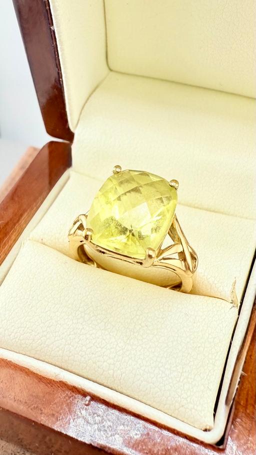 Buy & Sell Harrow on the Hill North West London - Photos for Beautiful 9ct Gold Large Citrine Ring