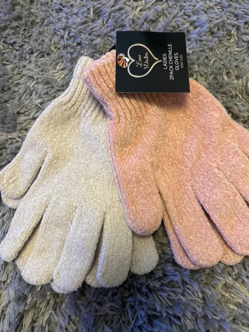 Buy & Sell Dovecot Knowsley - Photos for 2 pack, ladies chenille gloves. New