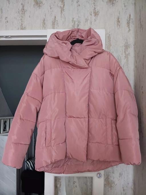 Buy & Sell Hornchurch Havering - Photos for stradivarius puffer jacket medium 12/14