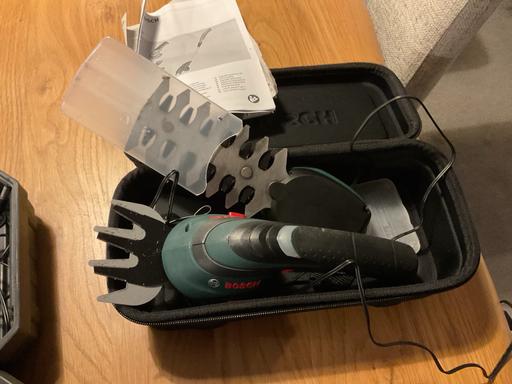Buy & Sell Telford Telford and Wrekin - Photos for Bosch hedge,and grass Clippers