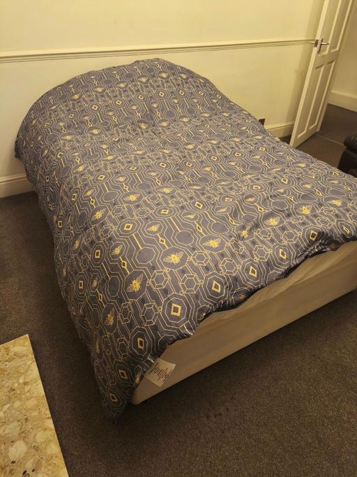 Buy & Sell Hounslow Town Centre Hounslow - Photos for free Bed frame (without matress) single