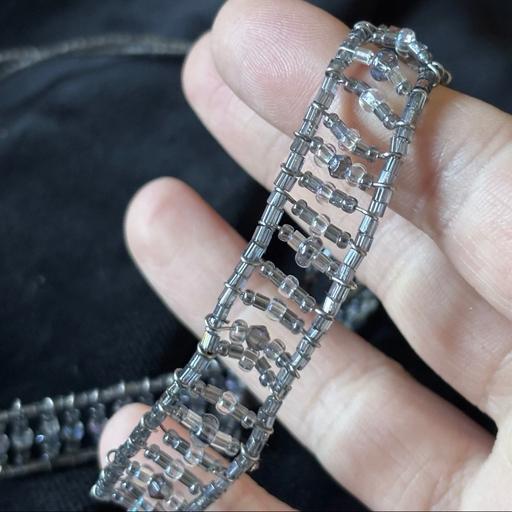 Buy & Sell Paisley Renfrewshire - Photos for Wire glass beaded bracelet n necklace