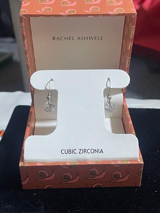 Buy & Sell Enfield Wash Enfield - Photos for Cubic zirconia silver earring