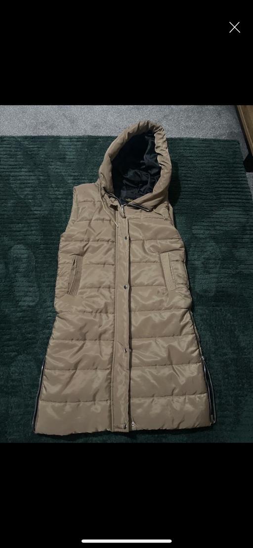 Buy & Sell Conisbrough Doncaster - Photos for Beige/stone long gilet ladies size 12