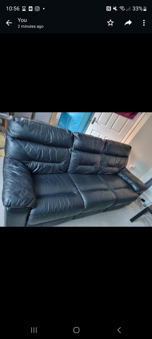 Buy & Sell Wilnecote Tamworth - Photos for electric recliner sofa armchair and footstool
