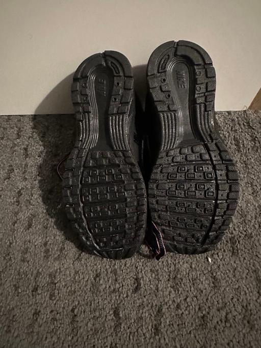 Buy & Sell Grasswell Sunderland - Photos for Kids Nike p6000