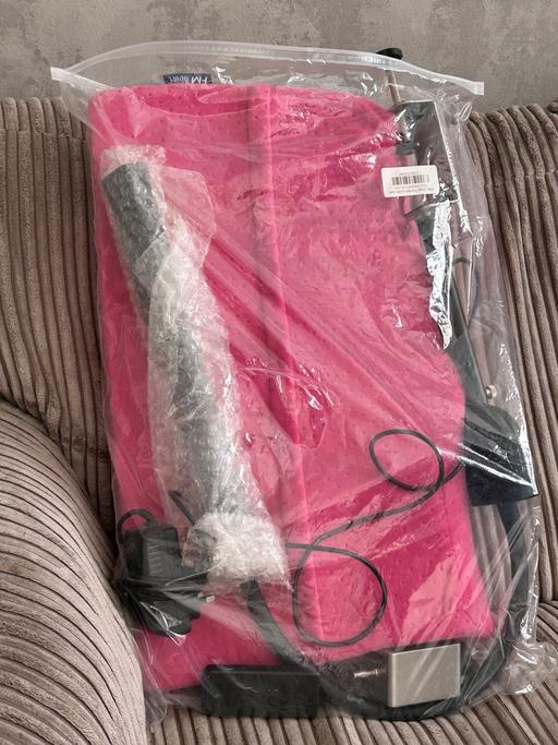 Buy & Sell Bethnal Green East London - Photos for Couch Cushion and lamp (beauty)