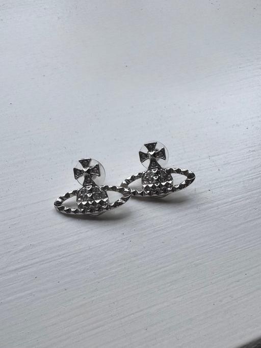 Buy & Sell Nottingham City Centre Nottingham - Photos for Silver orb statement earrings – new