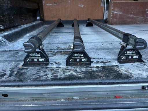 Vehicles Birmingham City Centre Birmingham - Photos for Rhino Roof Bars Aluminium