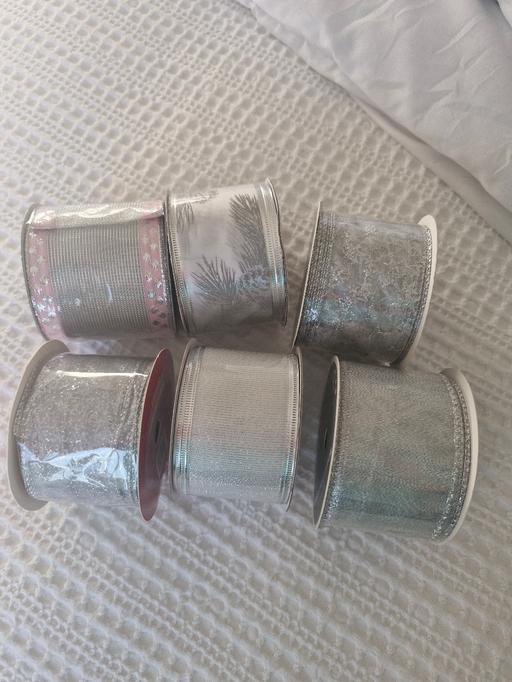 Buy & Sell Rushall Walsall - Photos for 6 x Christmas Ribbons