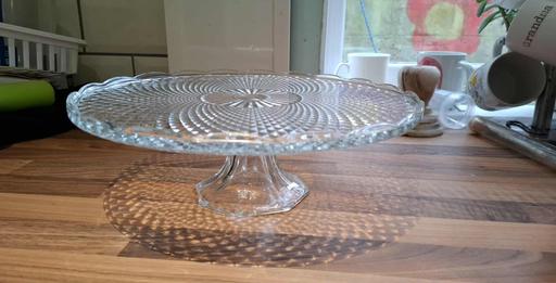 Buy & Sell Parr Industrial Estate Saint Helens - Photos for Vintage glass cake stand