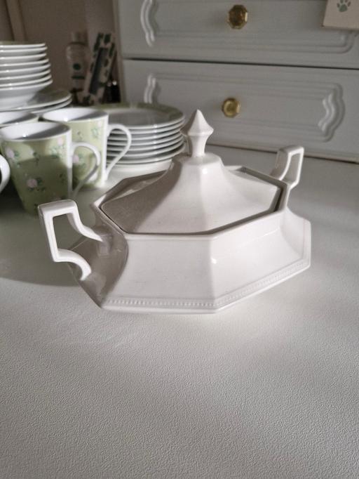 Buy & Sell Rushall Walsall - Photos for White Serving Terrine 1