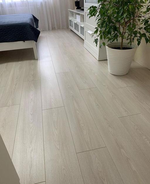 Buy & Sell Leigh Wigan - Photos for Quality Laminate, Expert Installation