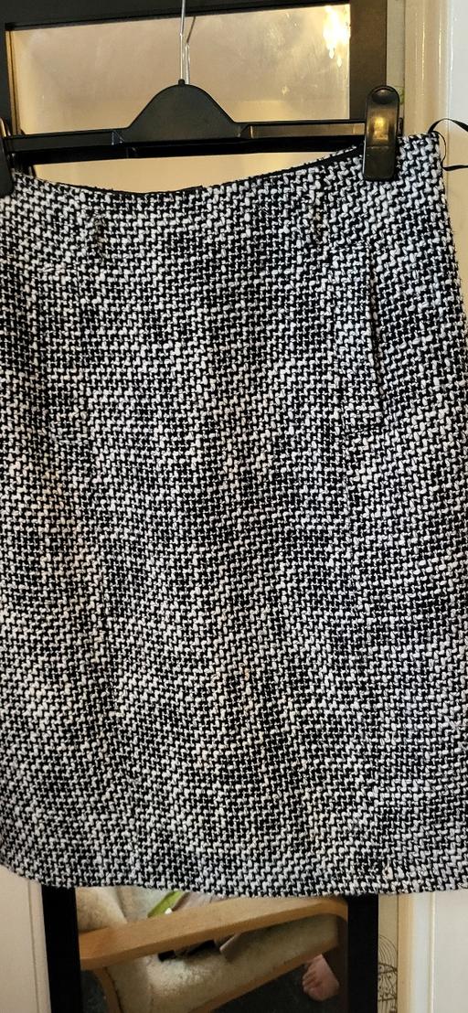 Buy & Sell Radcliffe Bury - Photos for ladies skirt size 14