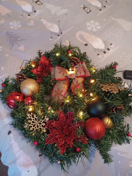 Buy & Sell Eckington North East Derbyshire - Photos for light up Christmas wtreath