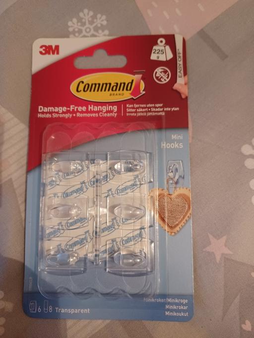 Buy & Sell Eckington North East Derbyshire - Photos for command damage free hangers