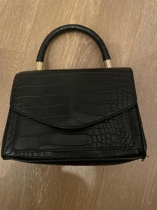 Buy & Sell Heston Hounslow - Photos for Bag