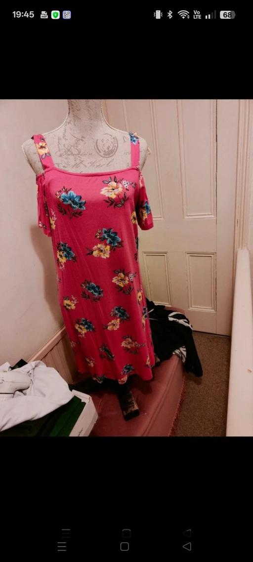 Buy & Sell Ponthenry Carmarthenshire - Wales - Photos for Dress