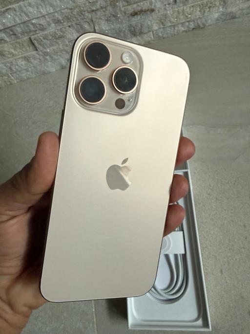 Buy & Sell Fulwood Preston - Photos for iPhone 16 pro max