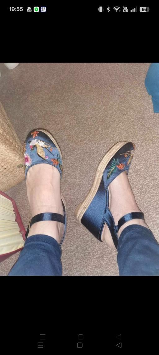 Buy & Sell Ponthenry Carmarthenshire - Wales - Photos for Sandals