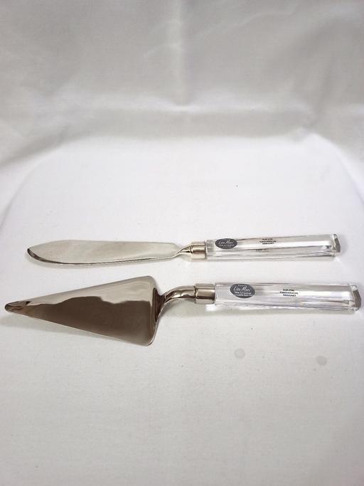 Buy & Sell Hall Green Birmingham - Photos for VINTAGE LISA MORI INN CRYSTAL CAKE SET.