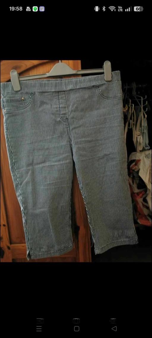 Buy & Sell Ponthenry Carmarthenshire - Wales - Photos for 3/4 length shorts