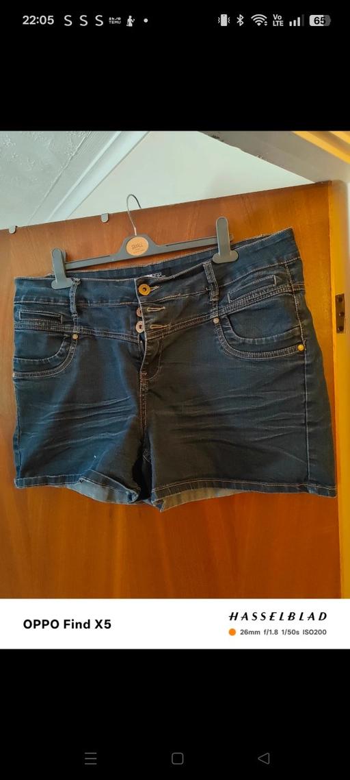 Buy & Sell Ponthenry Carmarthenshire - Wales - Photos for Women's shorts