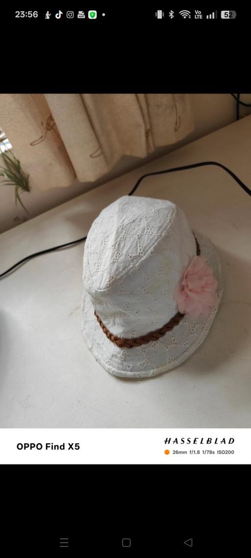 Buy & Sell Ponthenry Carmarthenshire - Wales - Photos for Girls hat