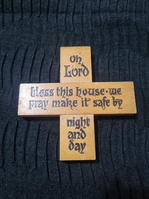 Buy & Sell Bournville Birmingham - Photos for Solid Wood Plaque