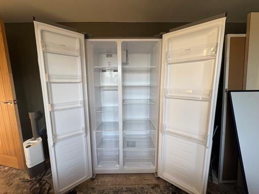 Buy & Sell Stamford South Kesteven - Photos for Logik American Fridge Freezer