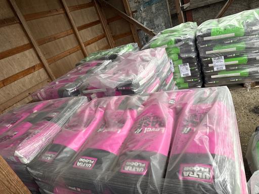 Buy & Sell South Woodford East London - Photos for Self level ultra level it base and top