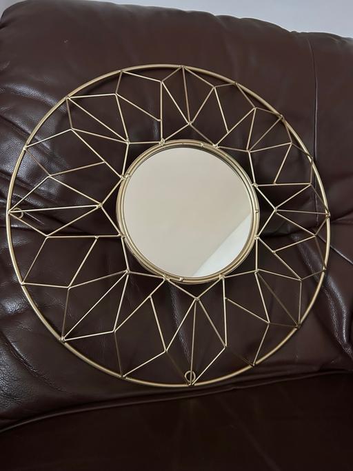 Buy & Sell Minworth Trade Park Birmingham - Photos for Beautiful Gold metal geometric wall mirror