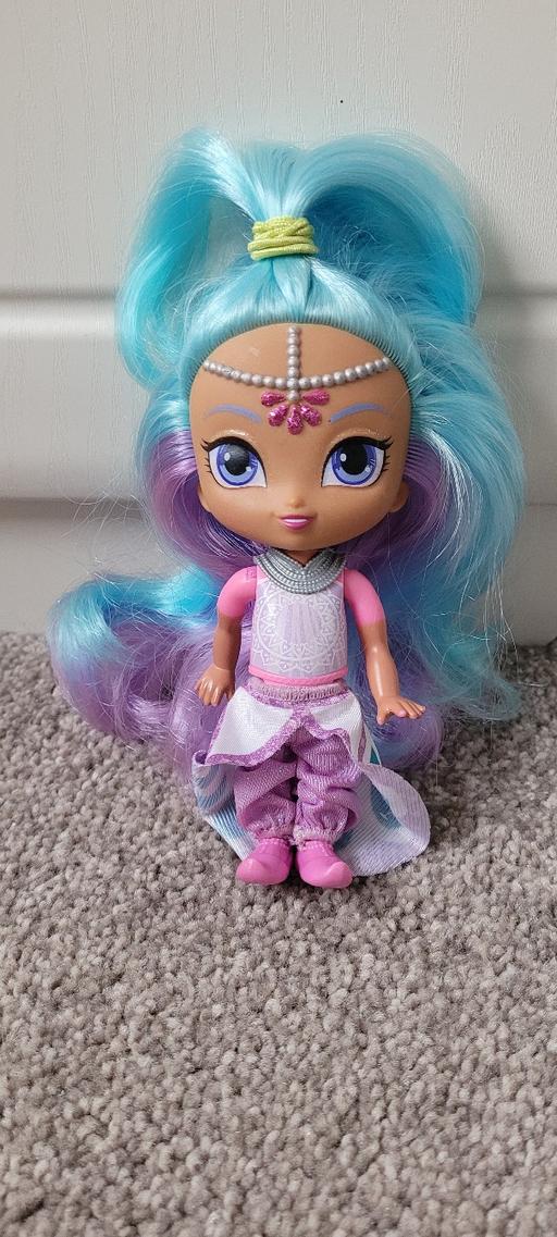 Buy & Sell Great Houghton Barnsley - Photos for Shimmer and shine princess Samira doll