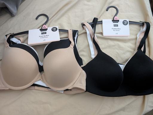 Buy & Sell Elstow Bedford - Photos for new bras