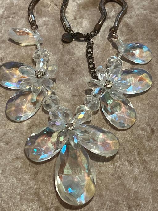 Buy & Sell Ovingdean Brighton - Photos for Stunning glass crystal necklace