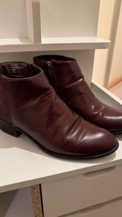 Buy & Sell Abbey Wood South East London - Photos for Matalan Burgundy Leather-look Ankle boots