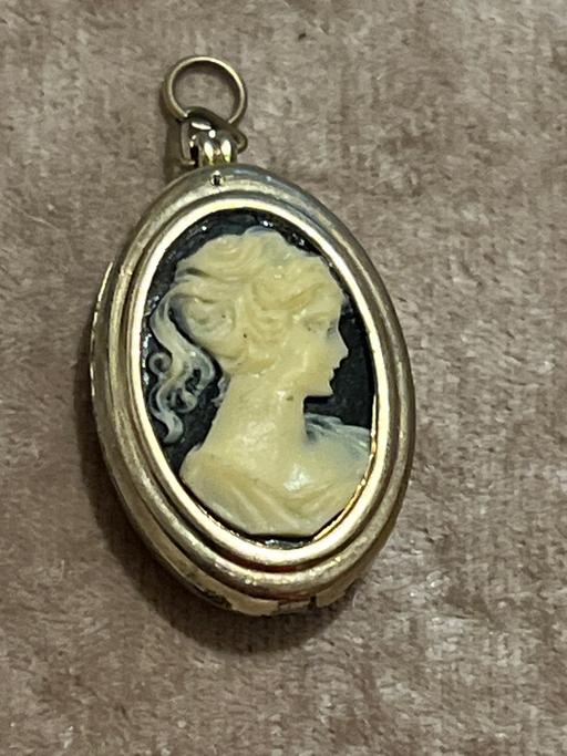 Buy & Sell Rottingdean Brighton - Photos for Lovely vintage cameo watch