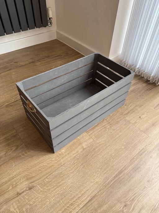 Buy & Sell Alrewas Lichfield - Photos for Large Painted Crate