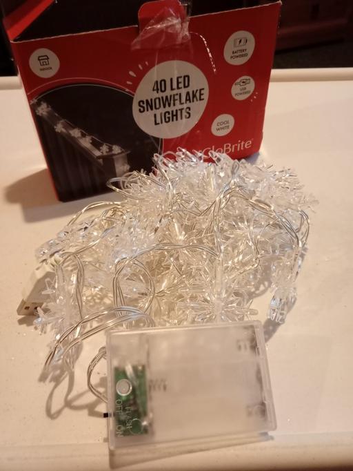 Buy & Sell Horncastle East Lindsey - Photos for new box of snowflakes lights set