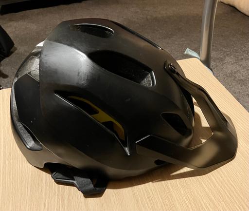 Buy & Sell Forest Town Mansfield - Photos for Dainese Bike Helmet M/L (MIPS)