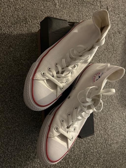 Buy & Sell Great Burdon Darlington - Photos for Converse Hi tops